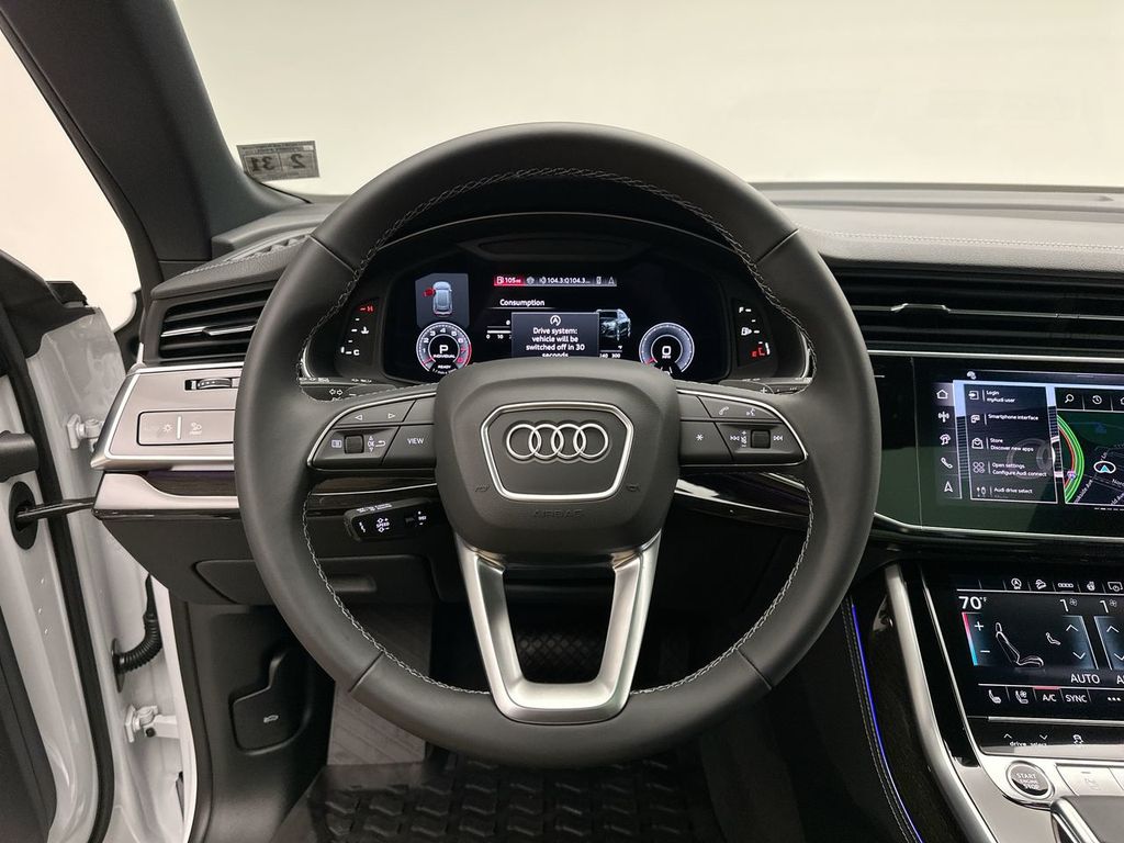 Thumbnail: 2026 Audi Q8 - 30