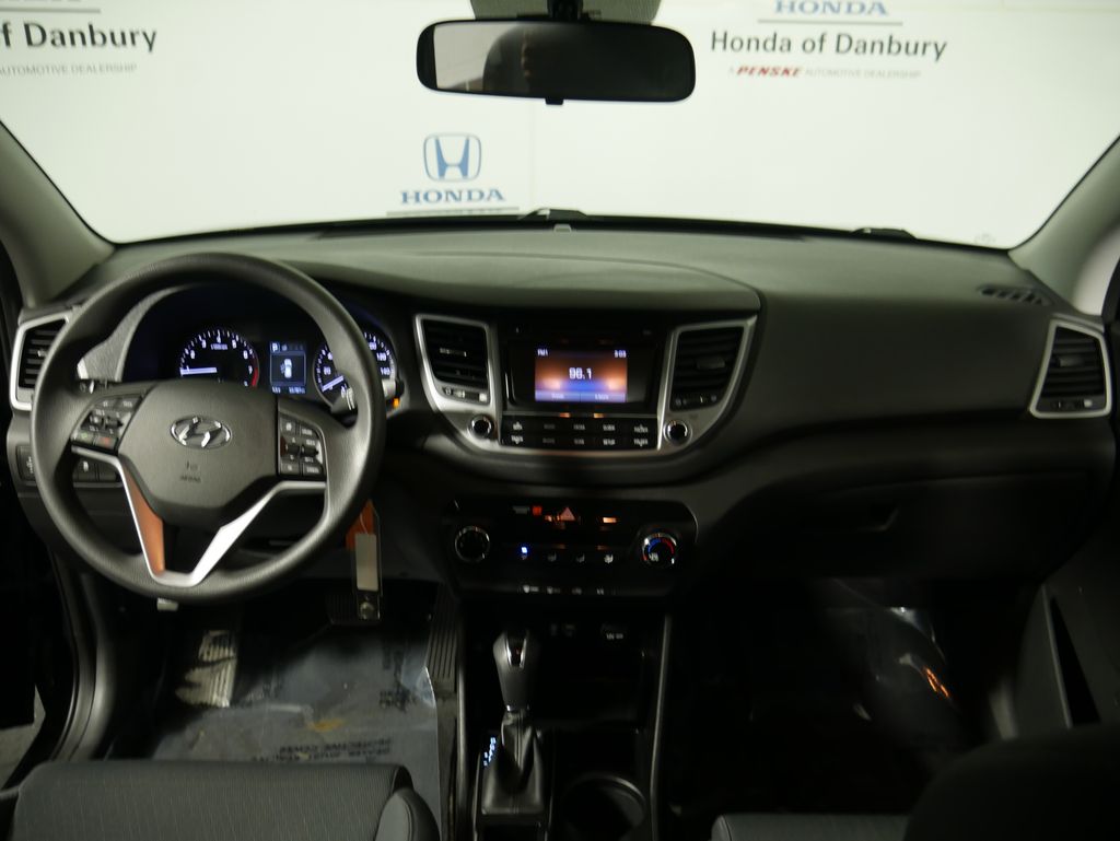 Thumbnail: 2018 Hyundai Tucson - 11