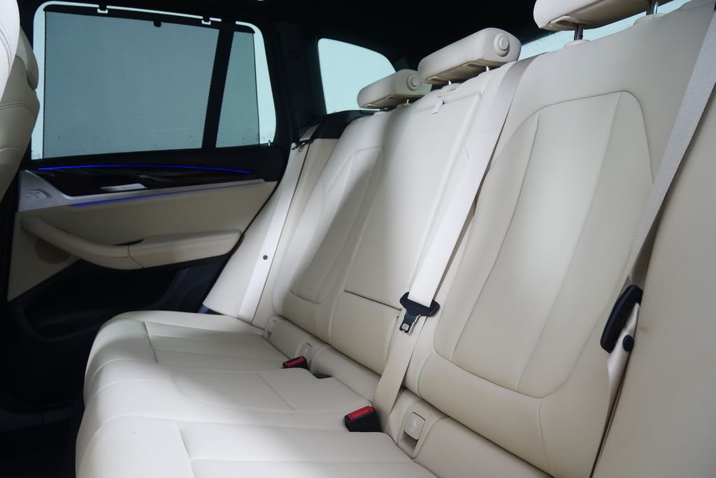 Thumbnail: 2021 BMW X3 - 16