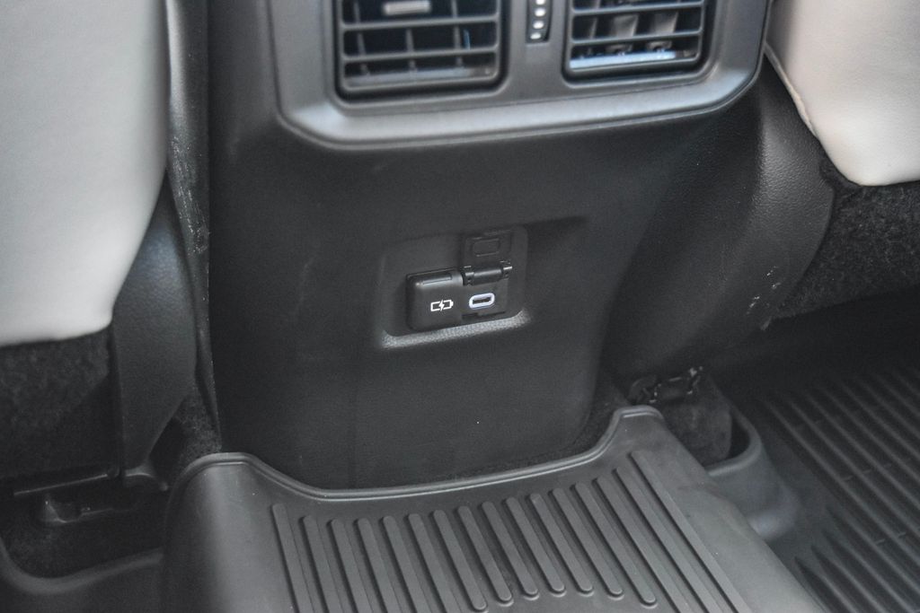 Used 2024 Toyota RAV4 SUV