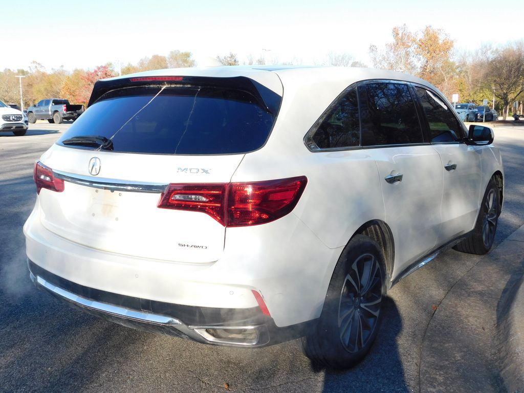Thumbnail: 2019 Acura MDX - 4