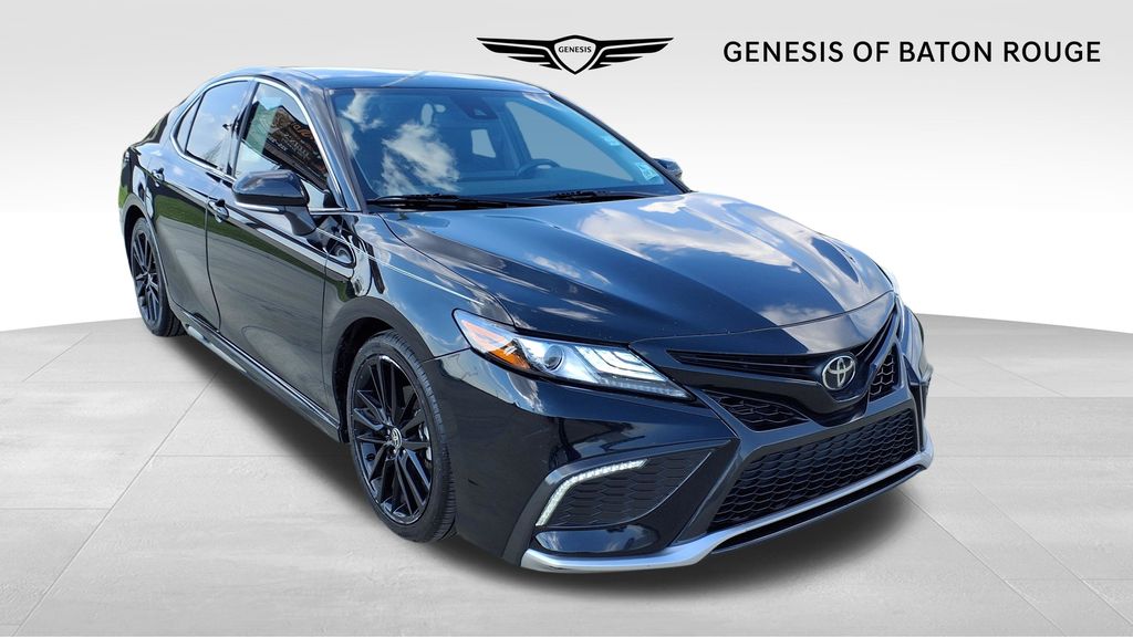 2022 Toyota Camry XSE FWD