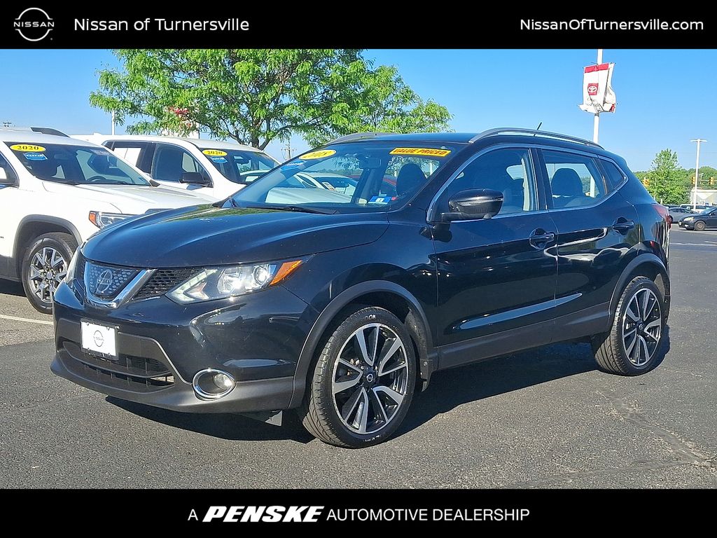 2018 Nissan Rogue Sport SL Hero Image