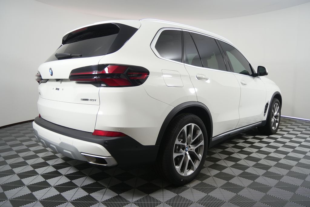 Thumbnail: 2024 BMW X5 - 3