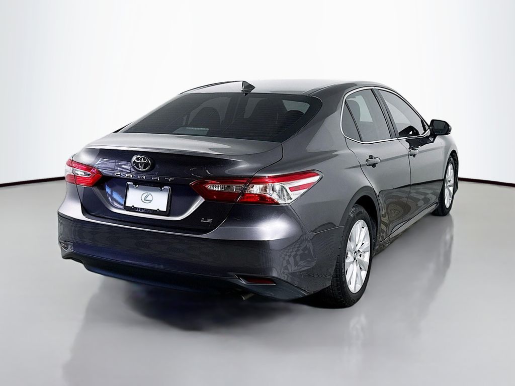 Thumbnail: 2019 Toyota Camry - 5