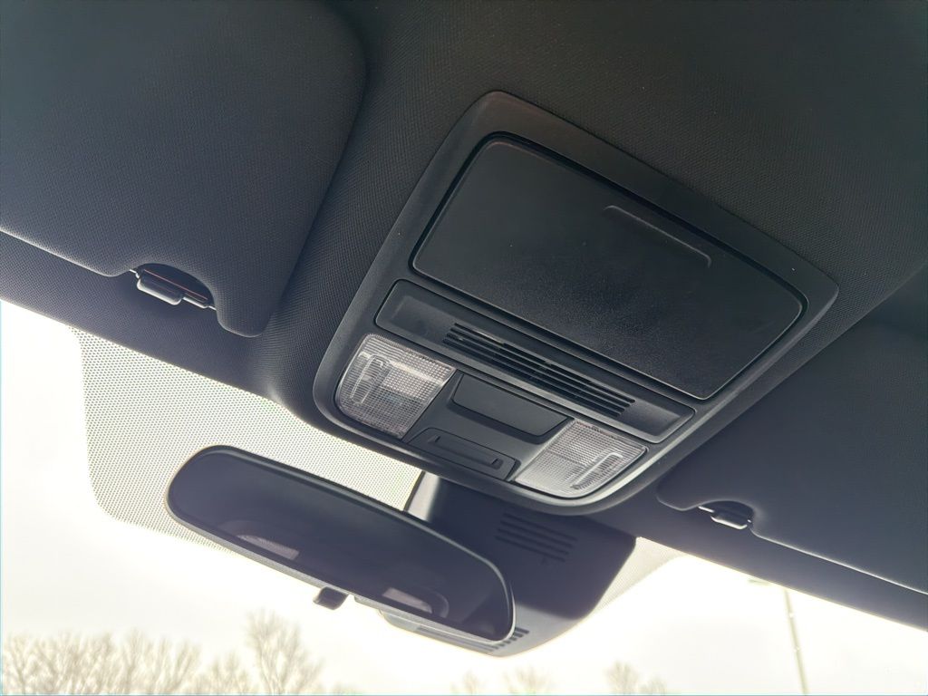 Thumbnail: 2022 Honda Accord - 13