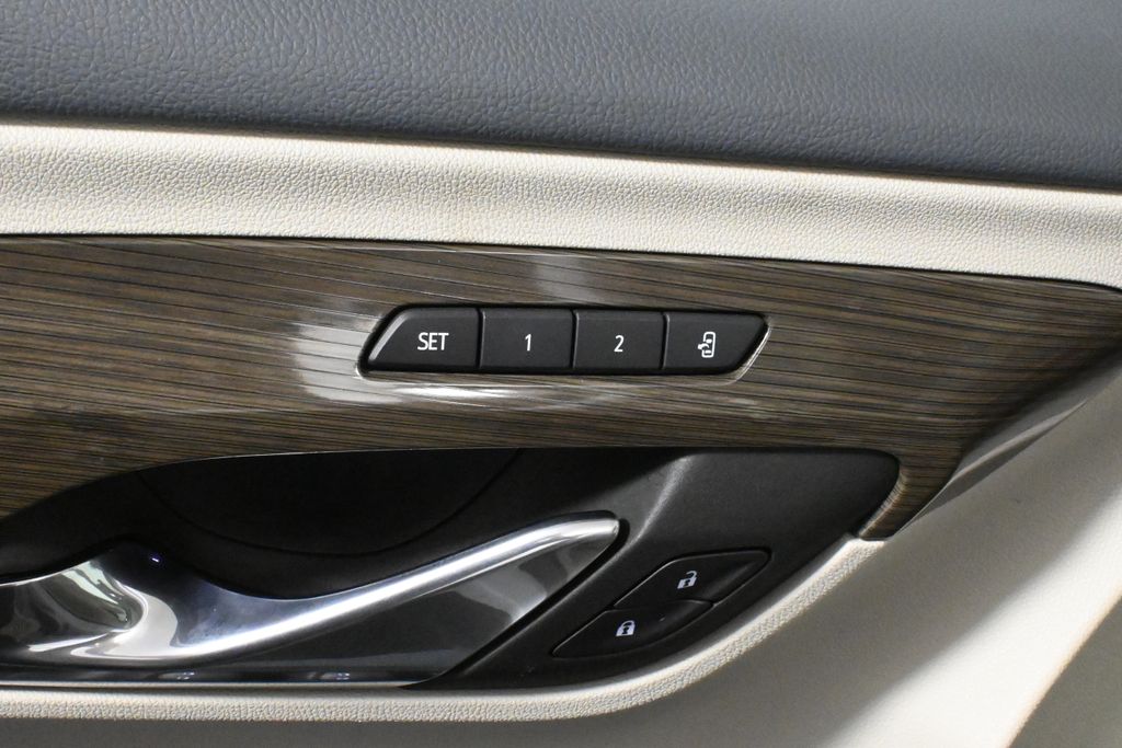 Thumbnail: 2023 GMC Terrain - 32