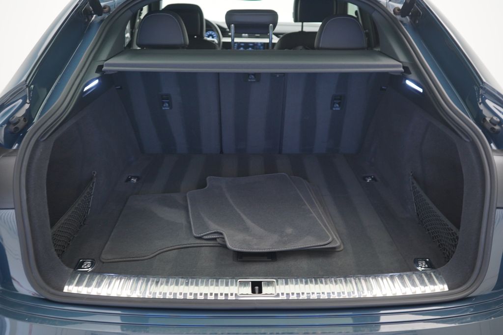 Thumbnail: 2024 Audi Q8 e-tron - 12