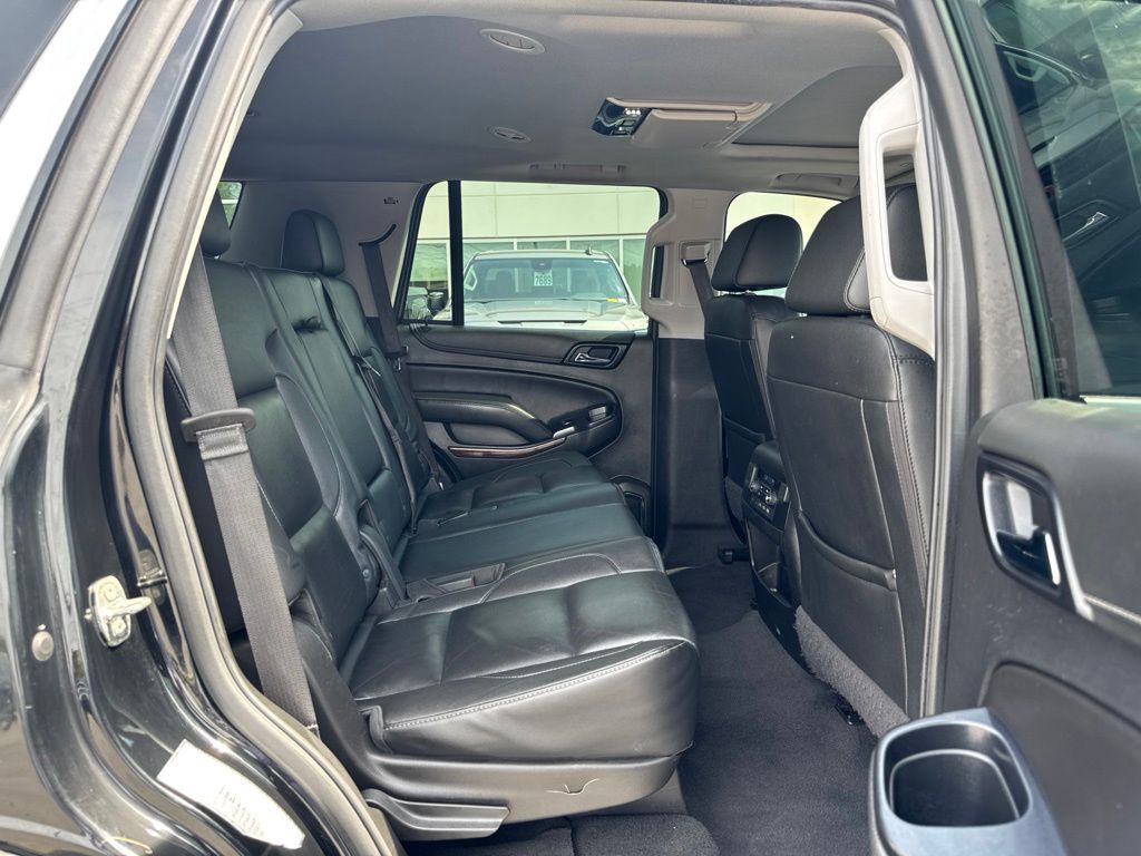 Used 2020 Black GMC SLT image 18