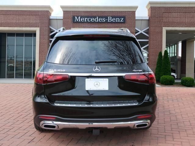 2024 Mercedes-Benz GLS 450 4MATIC 5