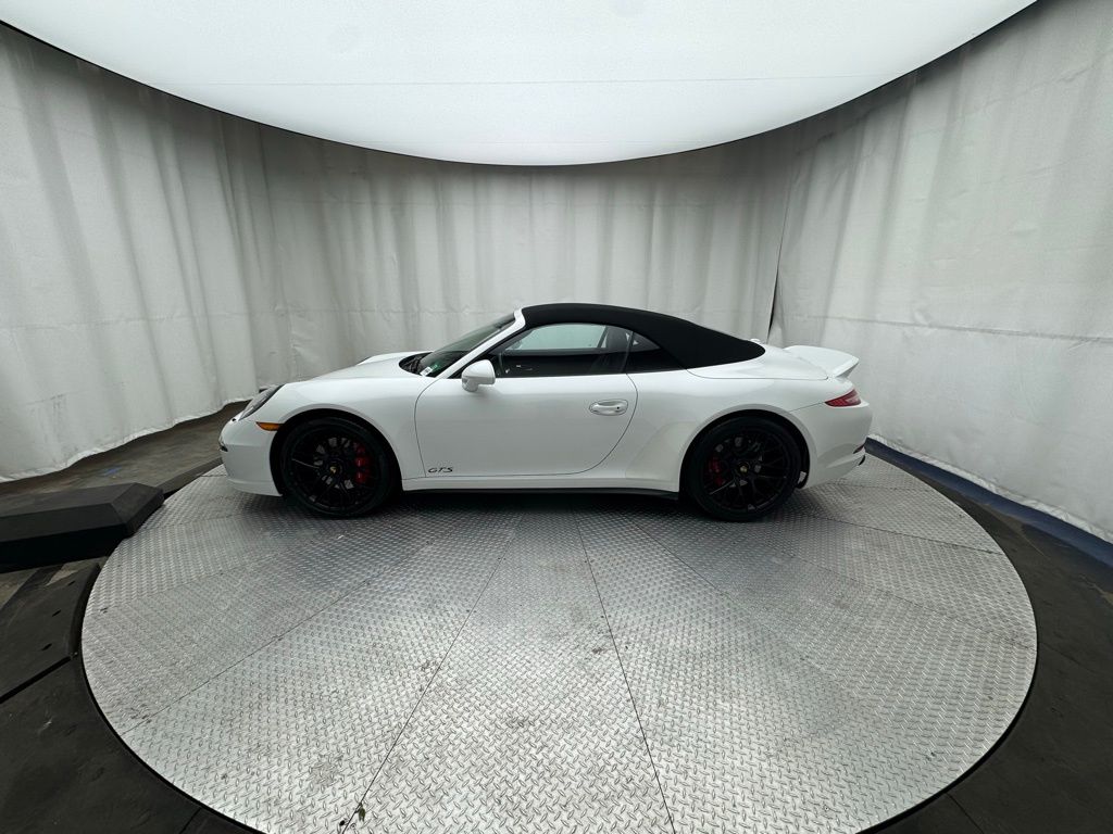 2016 Porsche 911 Carrera S 2