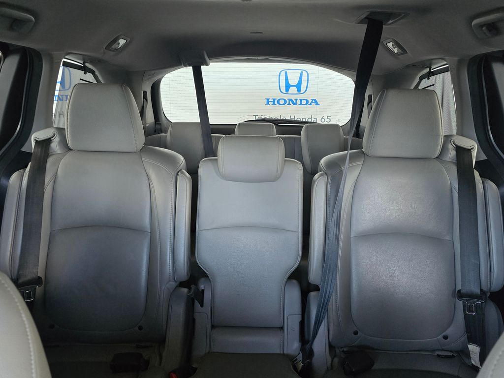 Thumbnail: 2019 Honda Odyssey - 21