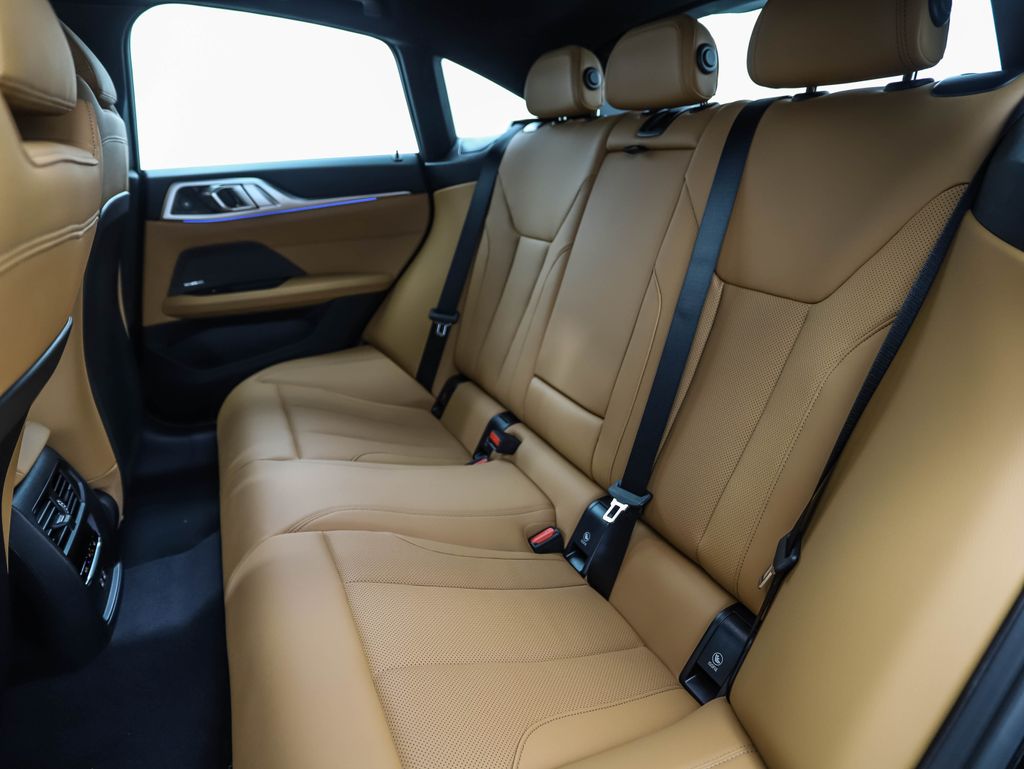 2025 BMW i4 M50 22
