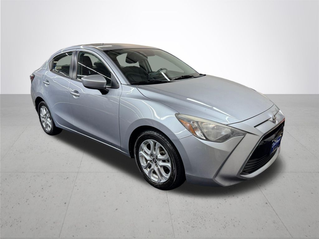 2017 Toyota Yaris iA Base