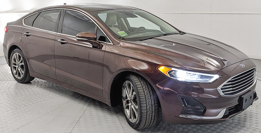 Red (Copper) 2019 Ford Fusion Sedan Front-Wheel Drive 6-Speed Automatic