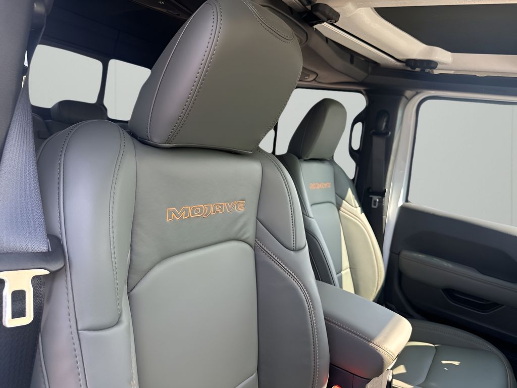 2025 Jeep Gladiator  Mojave In Austin, Texas