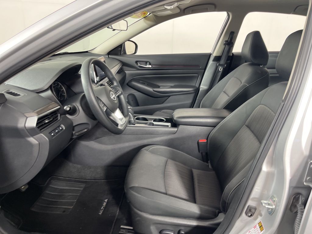 Thumbnail: 2024 Nissan Altima - 20