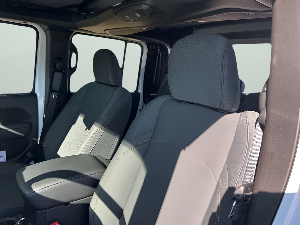 New Car 2025 Jeep Gladiator  For Sale Under $35,000 In Austin, Texas