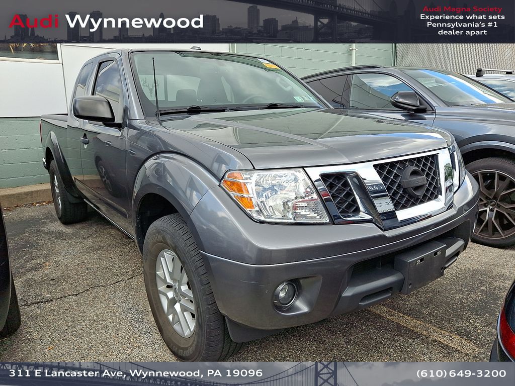 Gray (Gun Metallic) 2016 Nissan Frontier Pickup Truck Four-Wheel Drive 5-Speed Automatic Overdrive