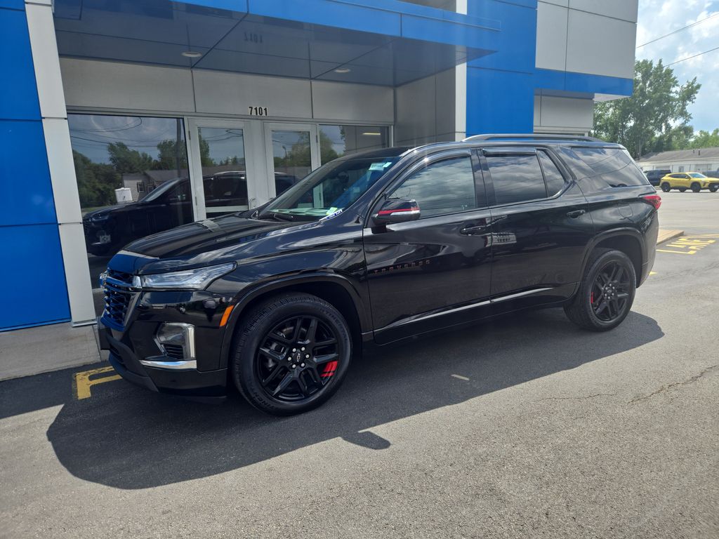 Mosaic Black Metallic 2024 Chevrolet Traverse SUV / Crossover Front-Wheel Drive 9-Speed Automatic