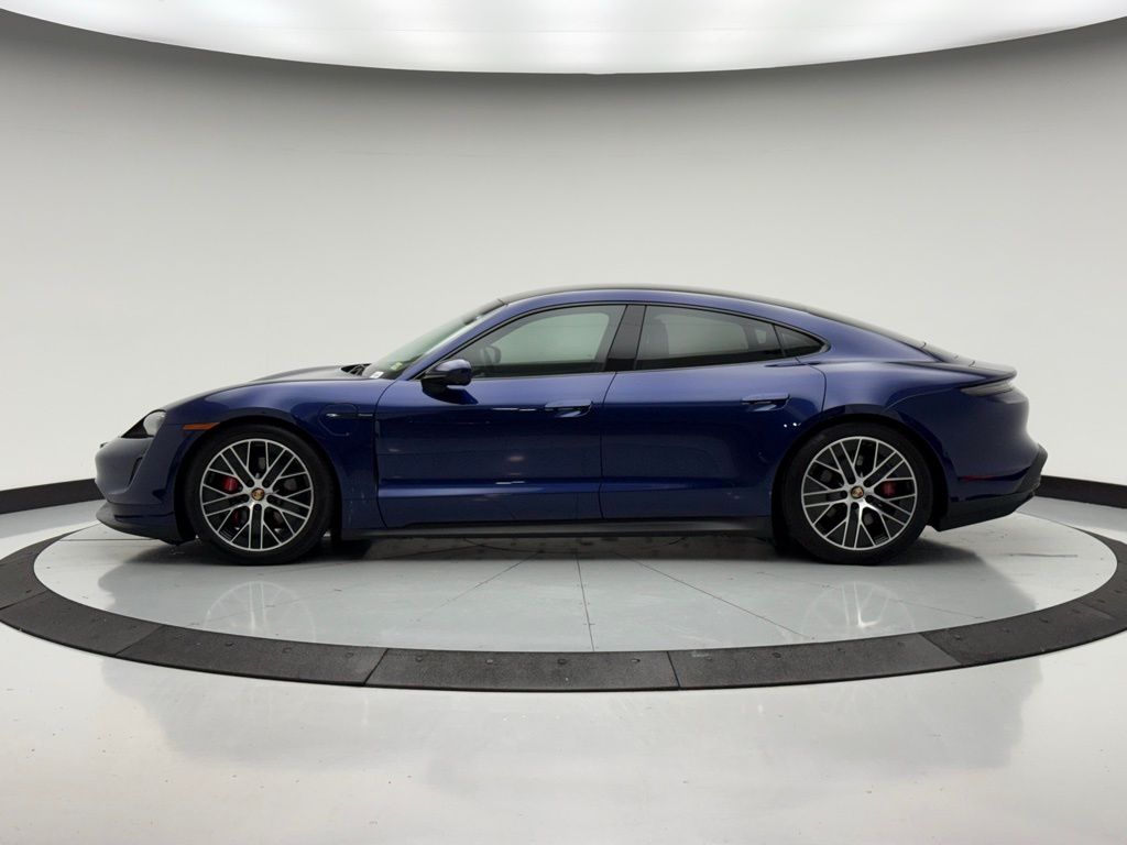 Thumbnail: 2021 Porsche Taycan - 2