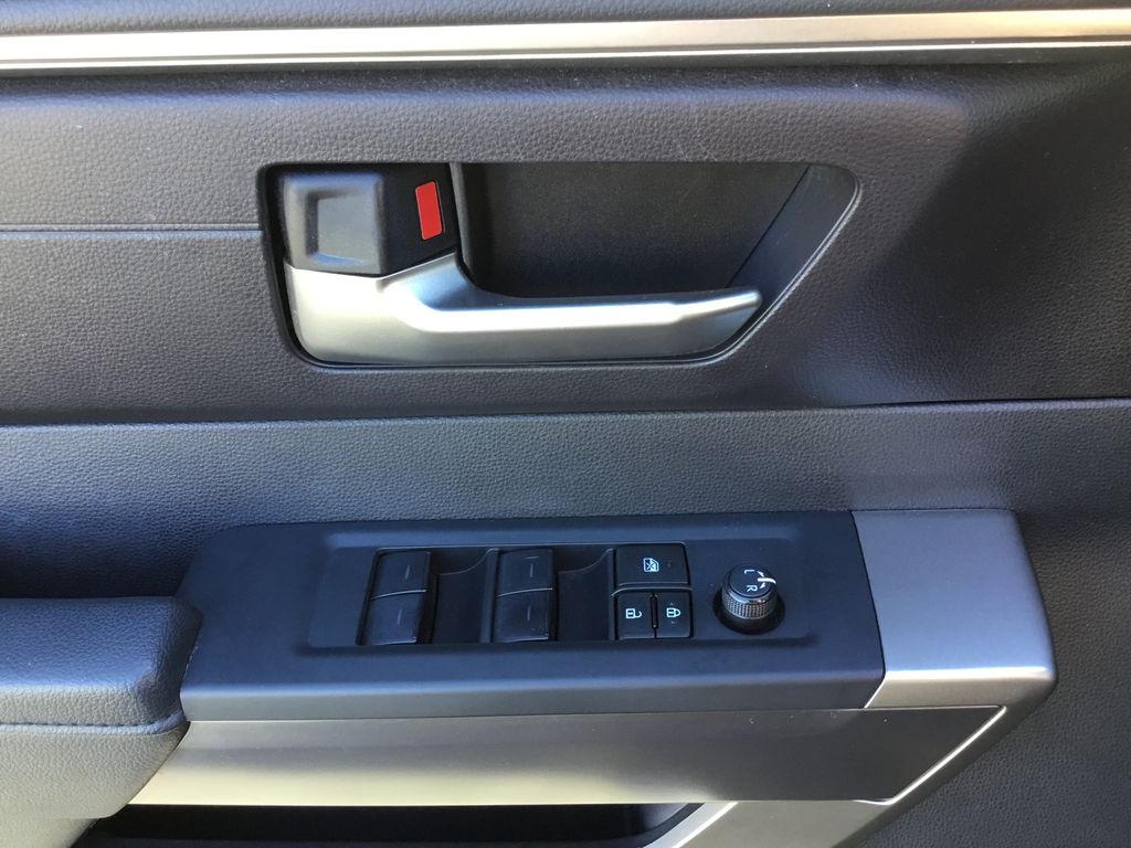 Thumbnail: 2024 Toyota Tundra - 17