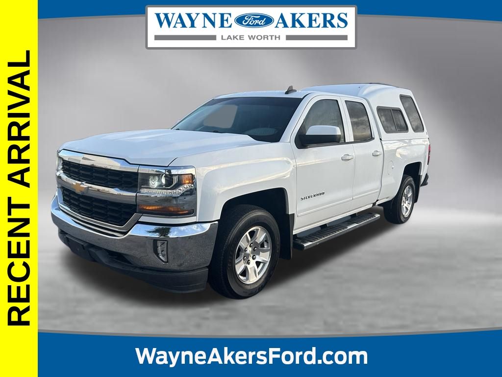 Summit White 2017 Chevrolet Silverado 1500 Pickup Truck Four-Wheel Drive 6-Speed Automatic Overdrive