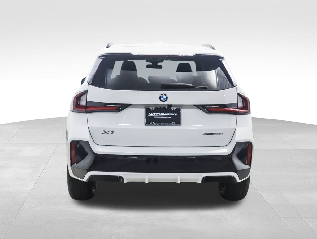 Thumbnail: 2026 BMW X1 - 5