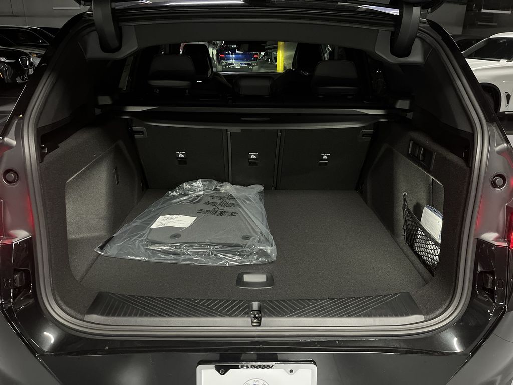 Thumbnail: 2026 BMW X3 - 23