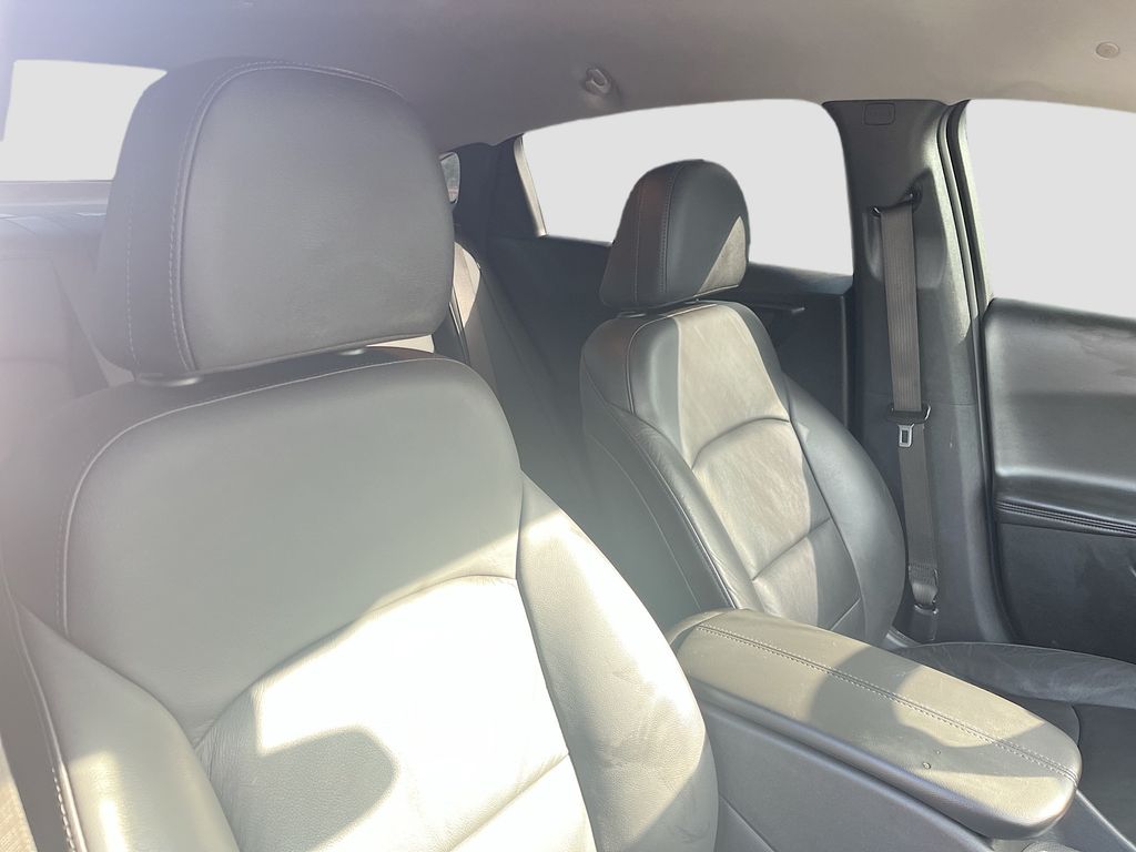 Used 2022 Red Chevrolet LT image 26