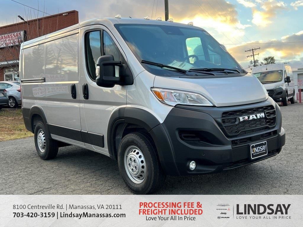 Bright Silver Metallic Clearcoat 2026 RAM ProMaster 1500 Tradesman 118 Low Roof Cargo Van FWD Van Front-Wheel Drive 9-Speed Automatic