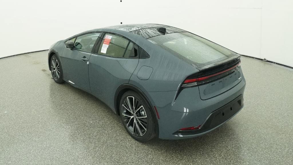 Thumbnail: 2026 Toyota Prius - 17