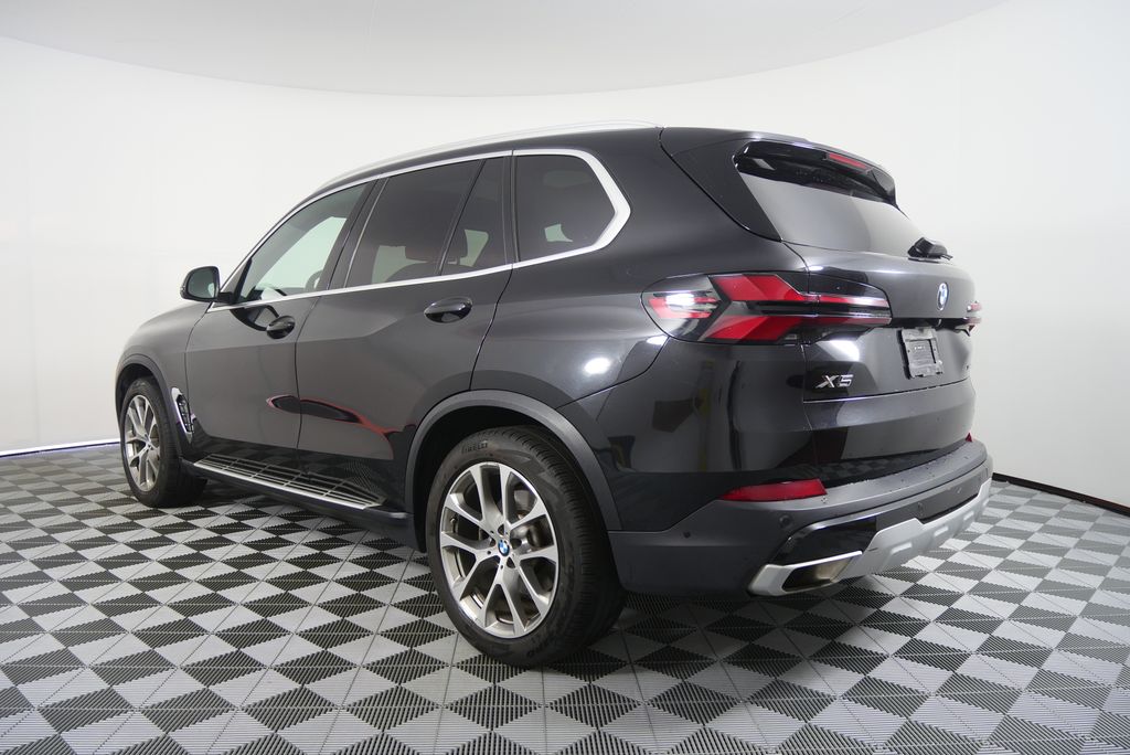 Thumbnail: 2024 BMW X5 - 5