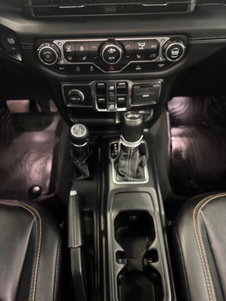 Used 2024 Jeep Wrangler SUV