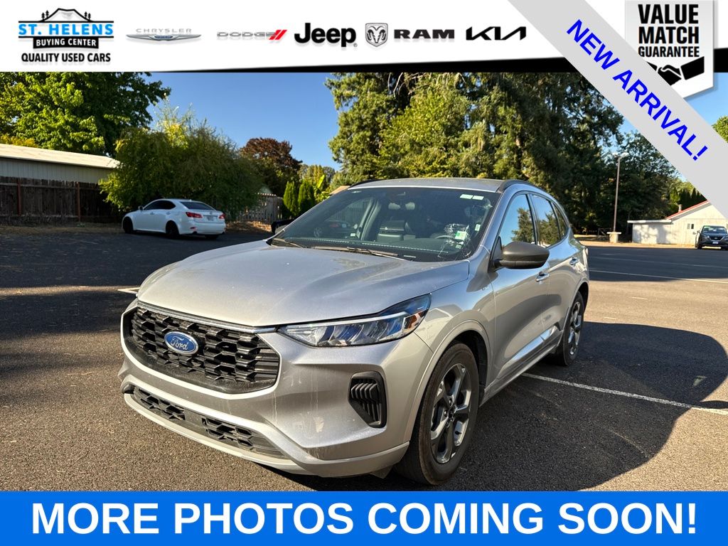 2023 Ford Escape ST-Line