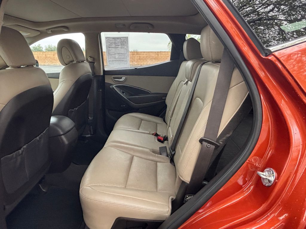 Thumbnail: 2014 Hyundai Santa Fe - 25