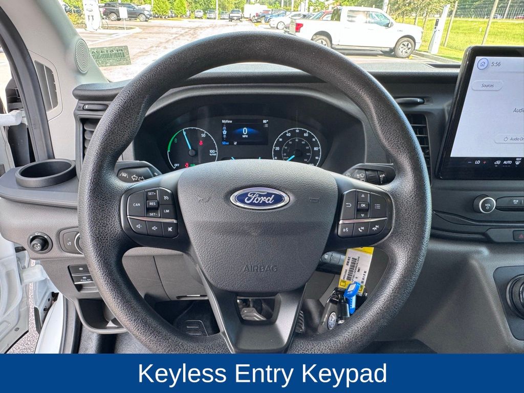 2022 Ford E-Transit 350