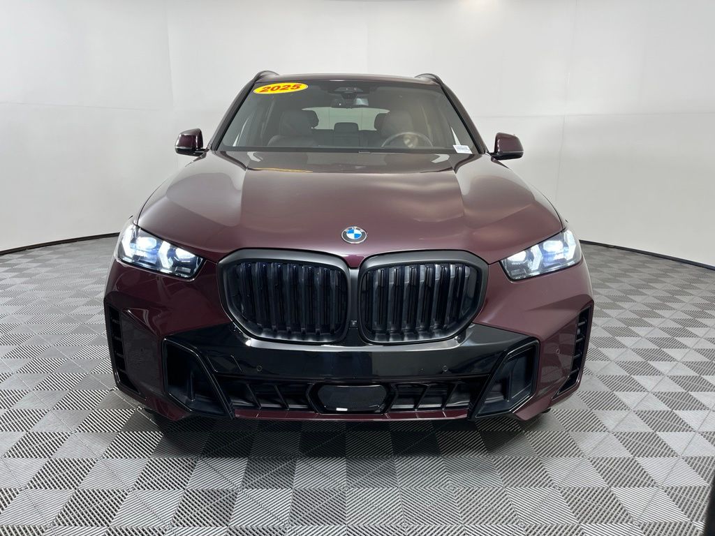 Thumbnail: 2025 BMW X5 - 21