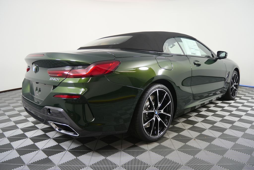 Thumbnail: 2026 BMW 8 Series - 3