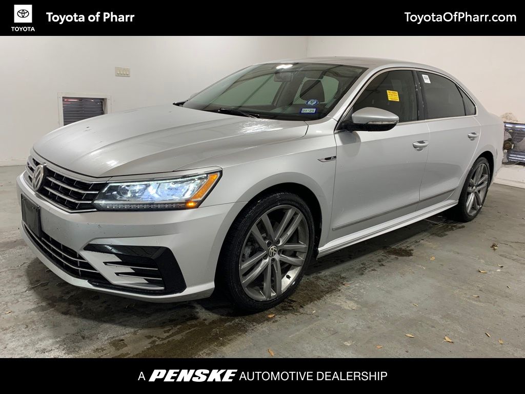 2017 Volkswagen Passat R-Line -
                Pharr, TX