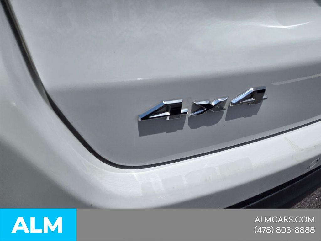 Used 2025 White Jeep Limited image 13