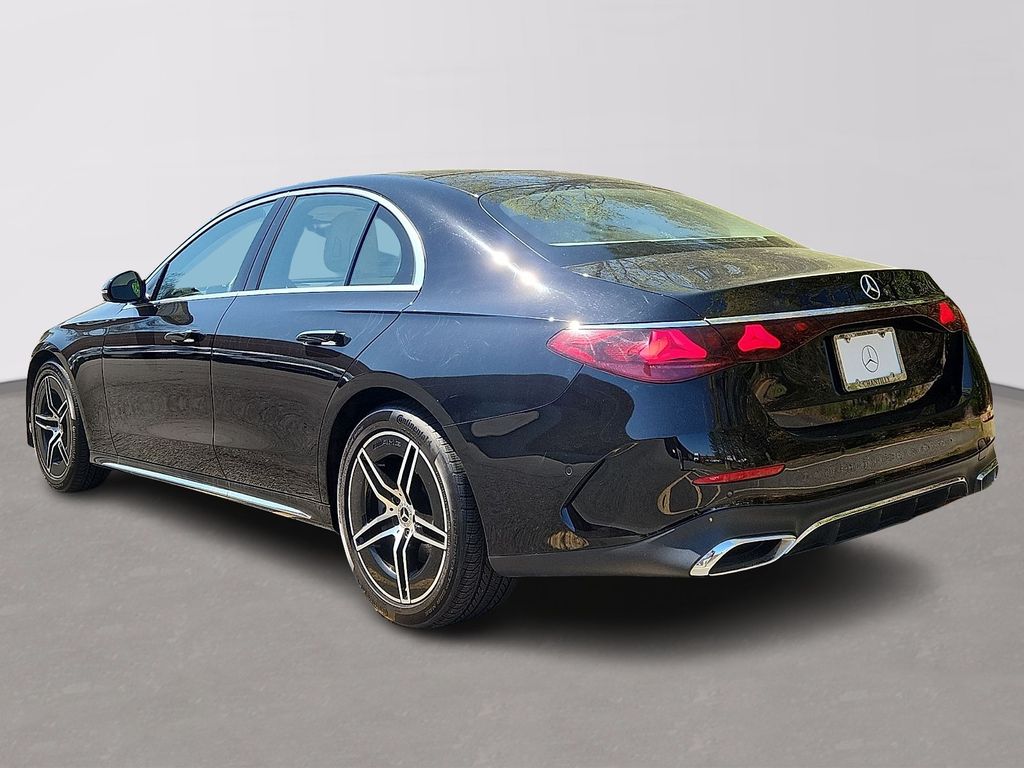 Thumbnail: 2025 Mercedes-Benz E-Class - 6