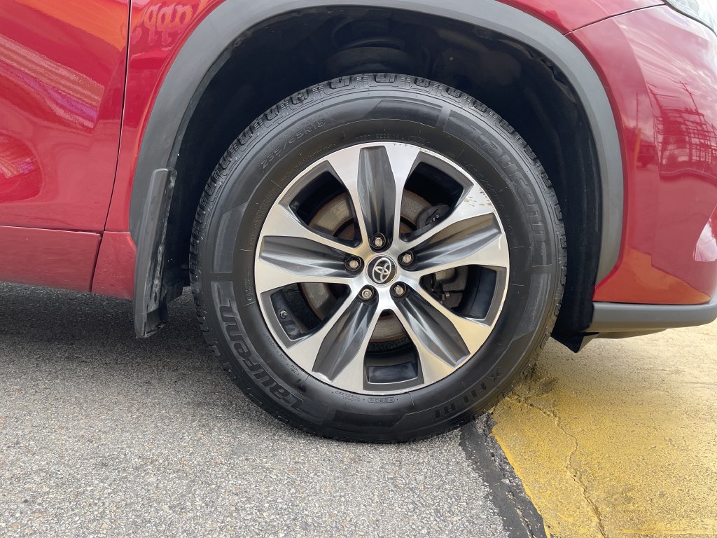 Used 2022 Toyota Highlander SUV