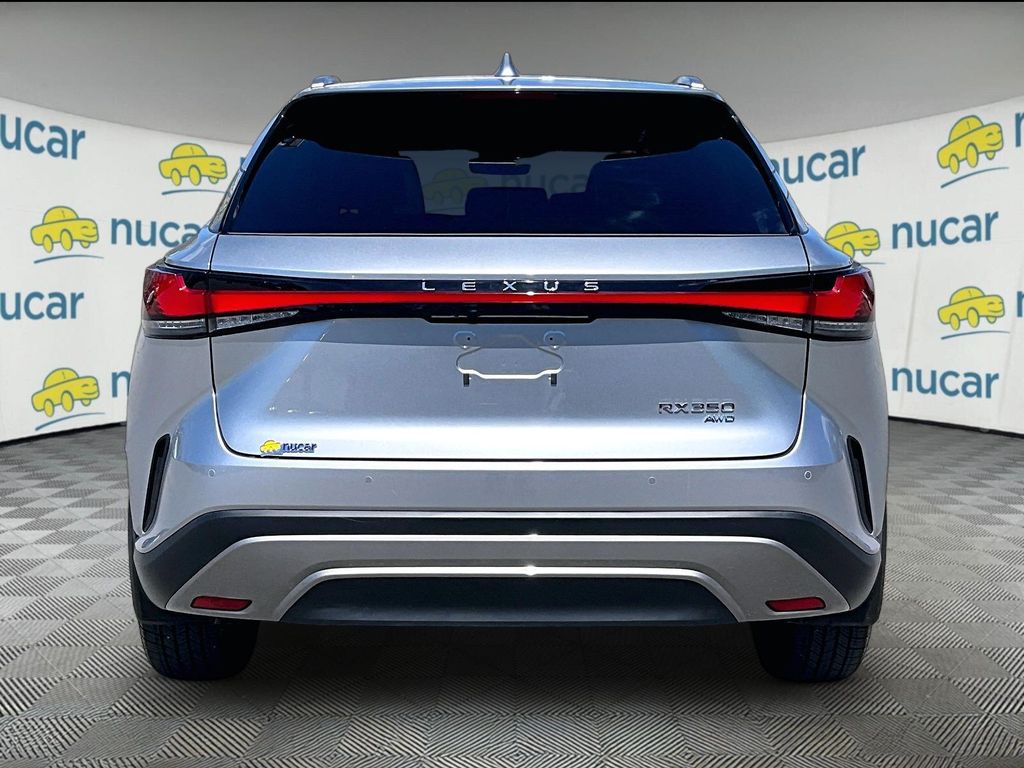 2025 Lexus RX — photo 5