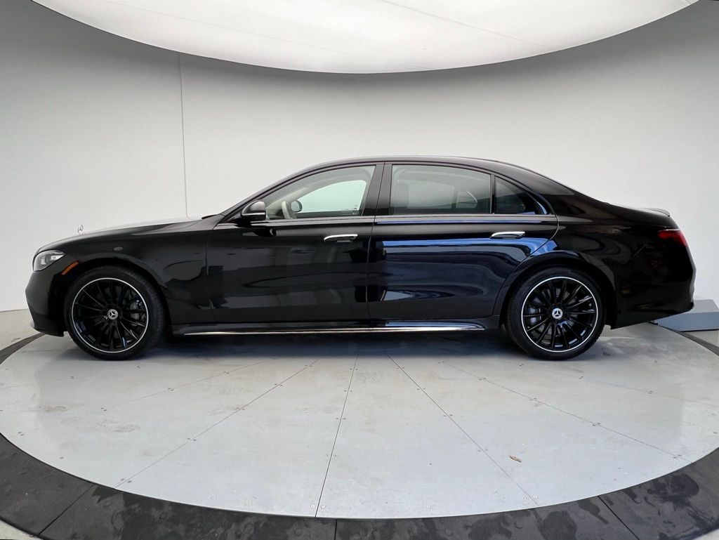 Thumbnail: 2024 Mercedes-Benz S-Class - 2