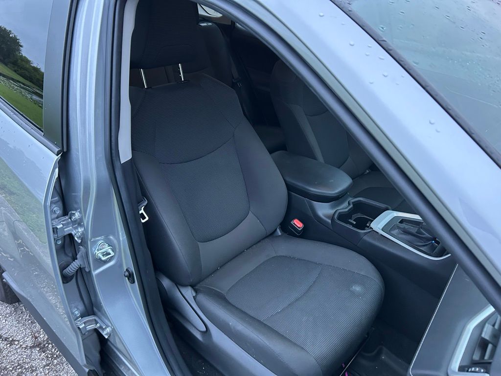 Thumbnail: 2024 Toyota RAV4 - 15