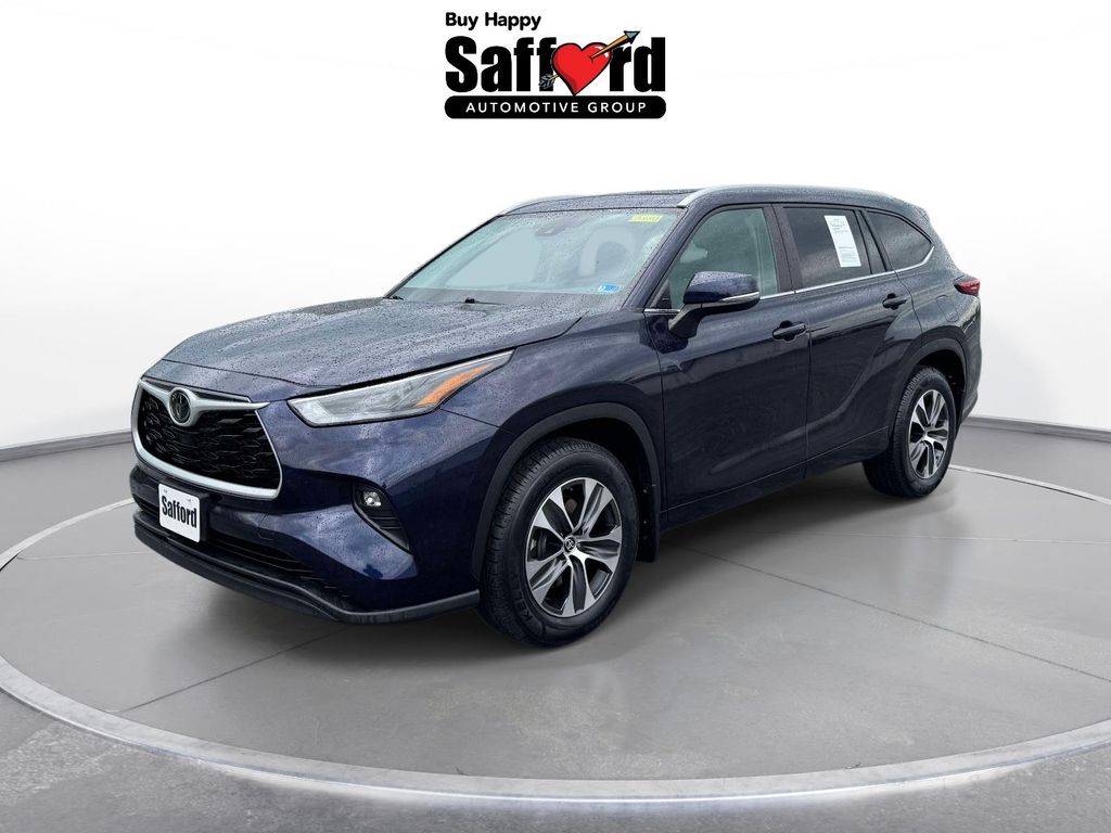 2023 Toyota Highlander XLE