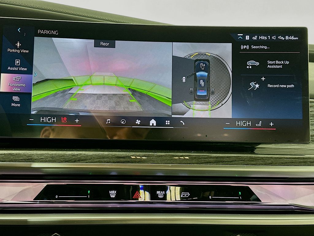 Thumbnail: 2026 BMW i7 - 13