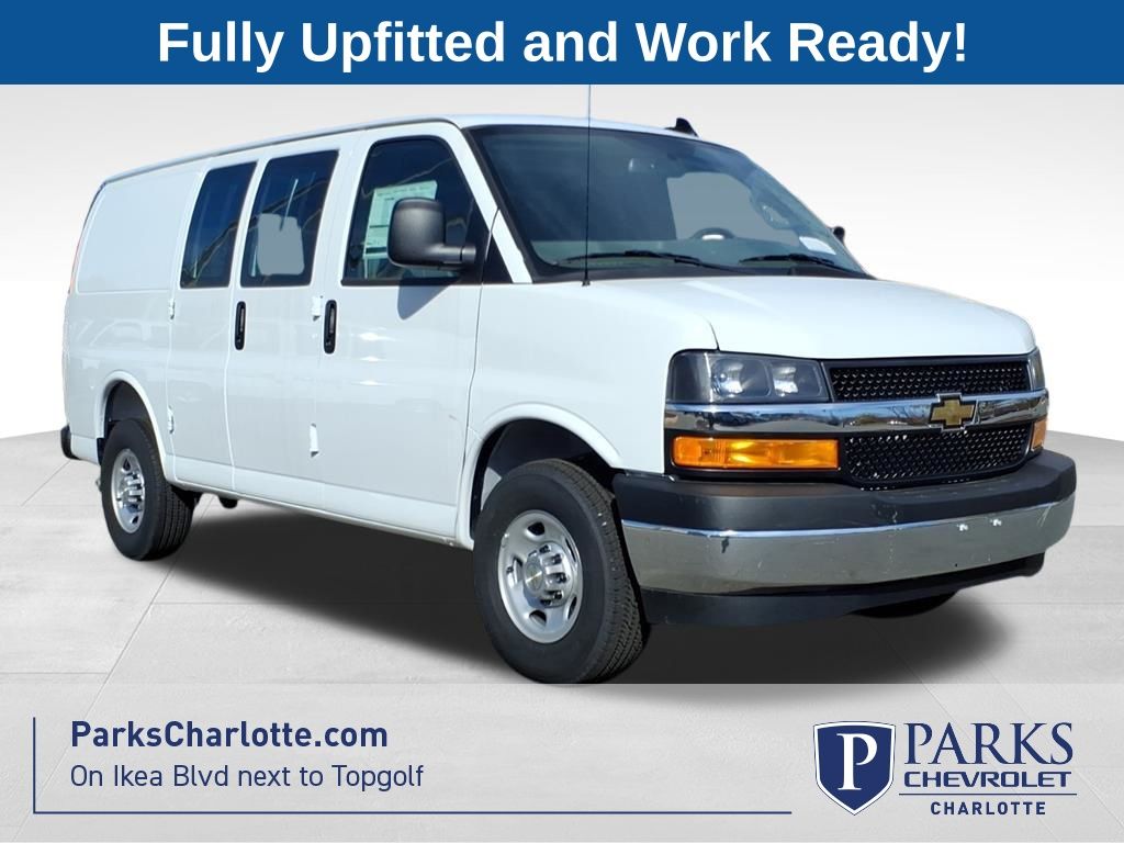 Summit White 2026 Chevrolet Express Cargo 2500 RWD Van Rear-Wheel Drive