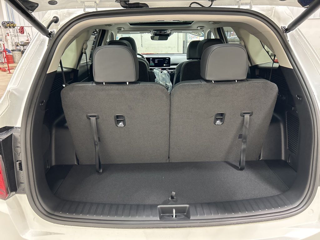 new 2026 Kia Sorento Hybrid car, priced at $43,415